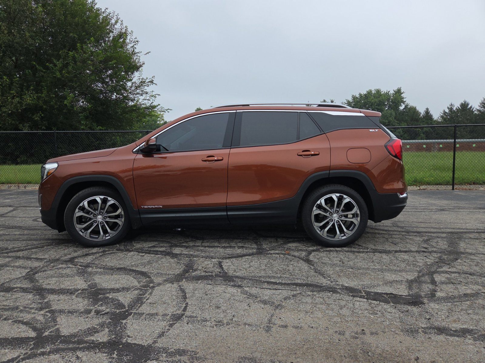 Used 2019 GMC Terrain SLT w/ Preferred Package FWD image 10
