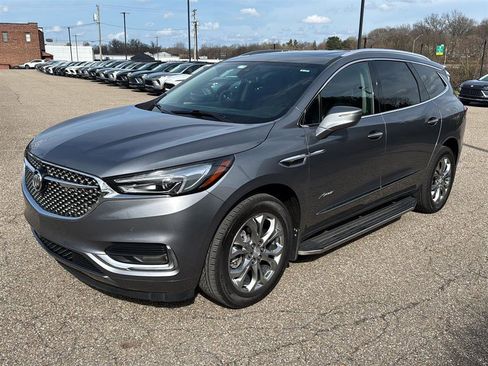 Used 2021 Buick Enclave Avenir w/ Avenir Technology Package image 1