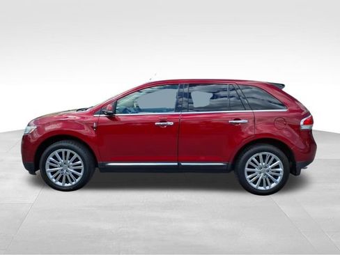 Used 2015 Lincoln MKX FWD w/ Equipment Group 102A image 3