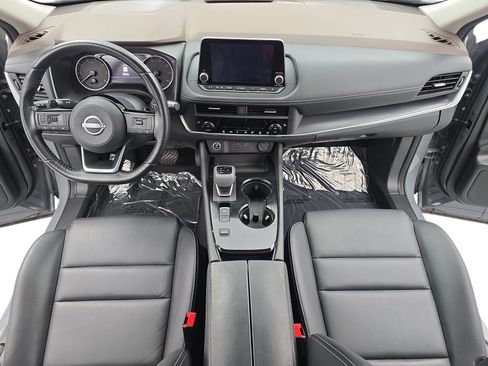 Certified 2023 Nissan Rogue SV w/ SV Premium B Package FWD image 9