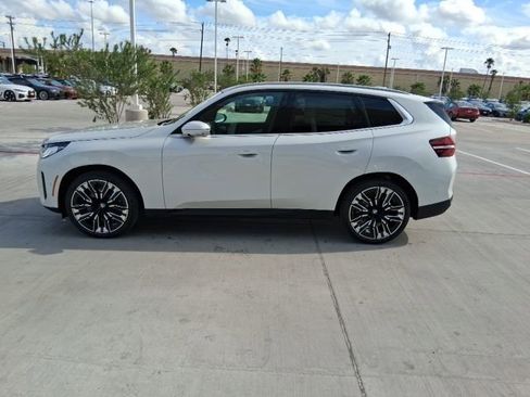 New 2026 BMW X3 xDrive30 w/ Premium Package AWD/4WD image 3