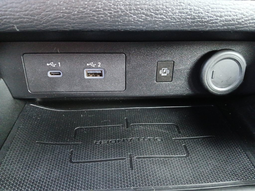 Used 2024 Mitsubishi Outlander SE Black Edition AWD/4WD image 42