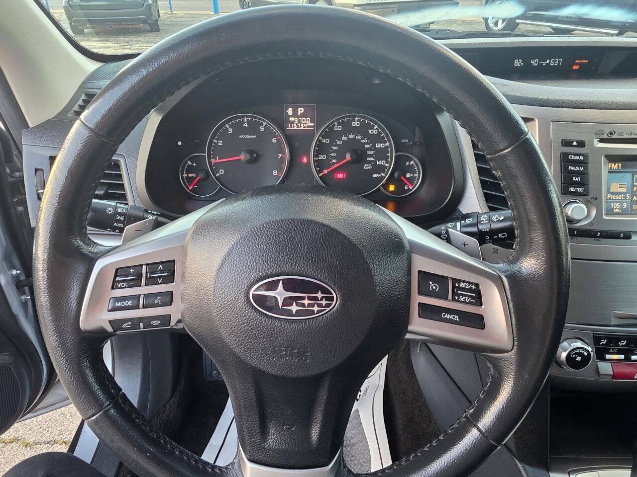Used 2014 Subaru Outback 2.5i Premium w/ Popular Package #1B AWD/4WD image 18