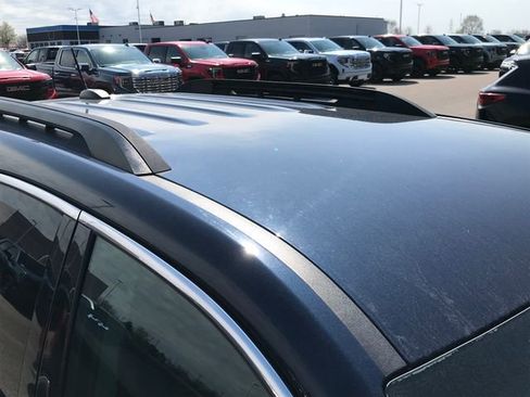 Used 2017 Chevrolet Equinox LT w/ Convenience Package FWD image 12