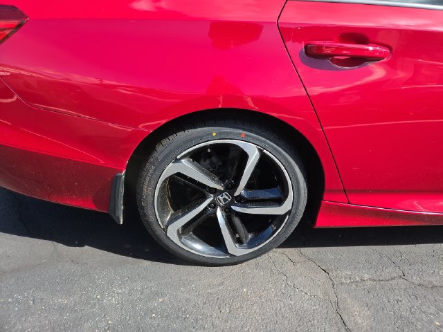 Used 2018 Honda Accord Sport image 20