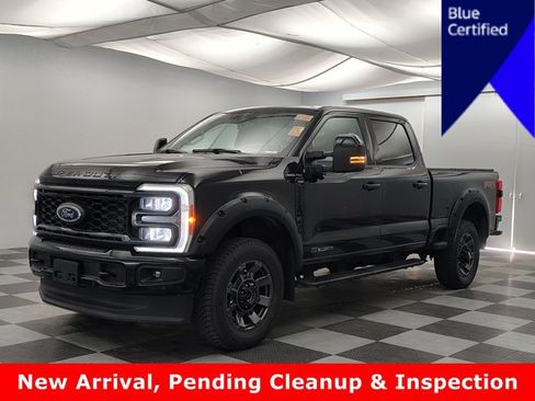Certified 2023 Ford F250 Lariat w/ Lariat Ultimate Package AWD/4WD image 1