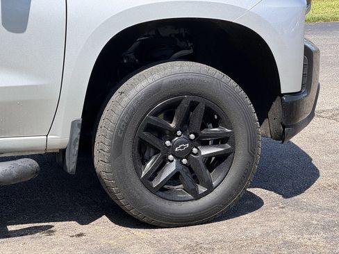 Used 2020 Chevrolet Silverado 1500 LT Trail Boss image 4