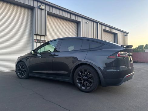 Used 2024 Tesla Model X AWD/4WD image 8