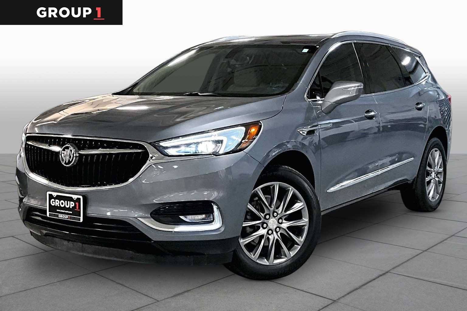 Used 2021 Buick Enclave Essence w/ Sound and Sites Package FWD image 1