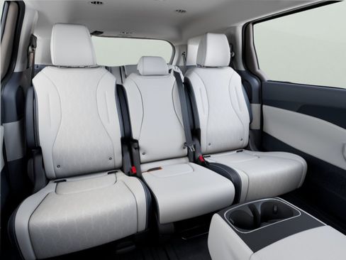 New 2026 Kia Carnival EX FWD image 12