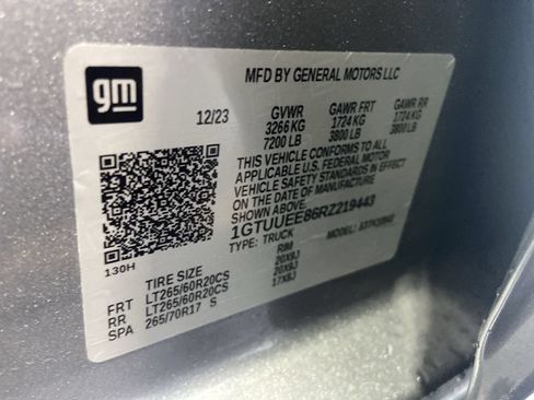 Used 2024 GMC Sierra 1500 AT4 w/ AT4 Premium Package AWD/4WD image 35