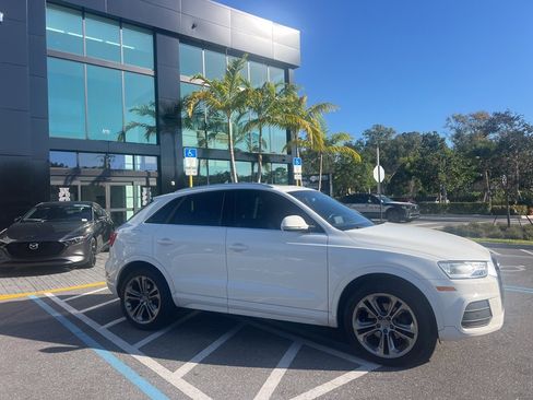 Used 2017 Audi Q3 2.0T Premium Plus w/ Premium Plus Package image 11
