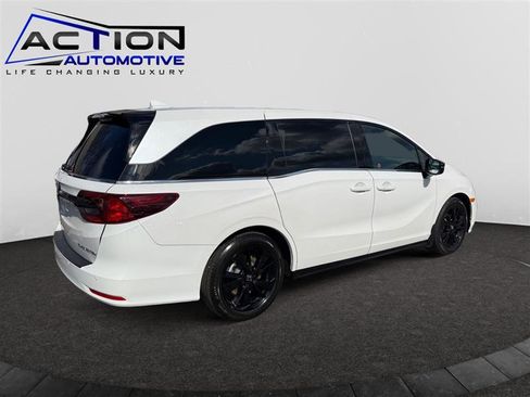 Used 2024 Honda Odyssey EX-L image 7
