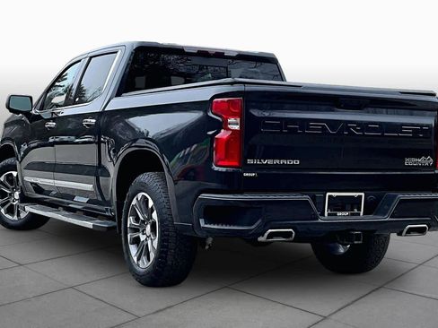 Used 2023 Chevrolet Silverado 1500 High Country w/ Z71 Off-Road Package AWD/4WD image 12