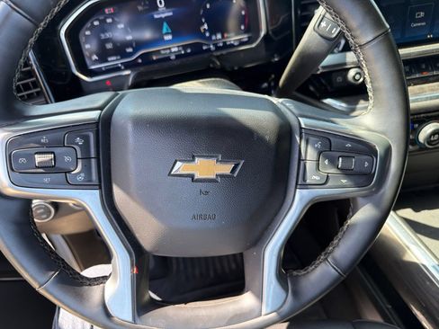Used 2024 Chevrolet Silverado 2500 LTZ w/ LTZ Convenience Package AWD/4WD image 22