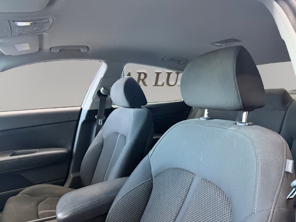 Used 2019 Kia Optima LX w/ LX 17" Wheel Package FWD image 9