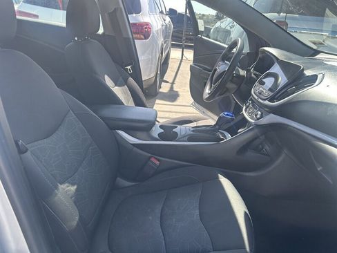 Used 2018 Chevrolet Volt LT image 37