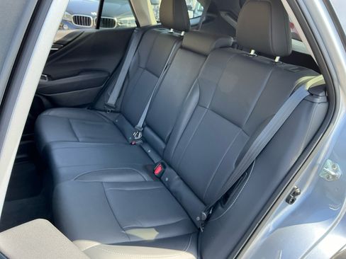 Used 2023 Subaru Outback Limited AWD/4WD image 18
