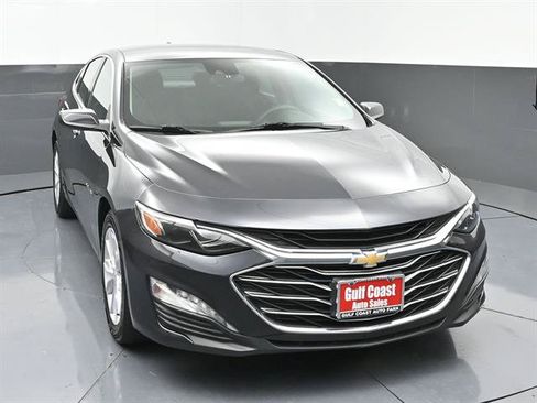 Used 2023 Chevrolet Malibu LT FWD image 3