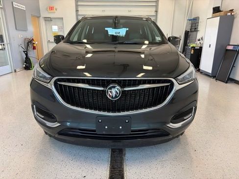 Used 2020 Buick Enclave Premium w/ Surround and Sites Package AWD/4WD image 4