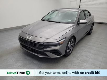 Used 2025 Hyundai Elantra SEL