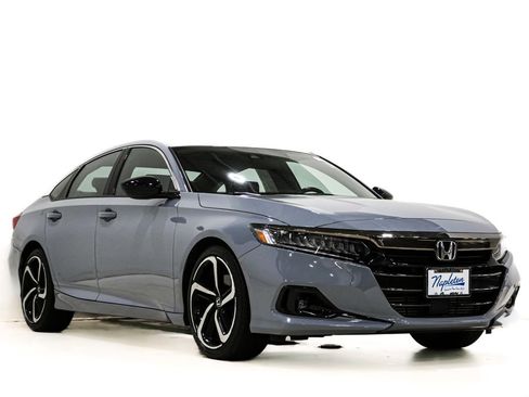 Used 2022 Honda Accord Sport image 1