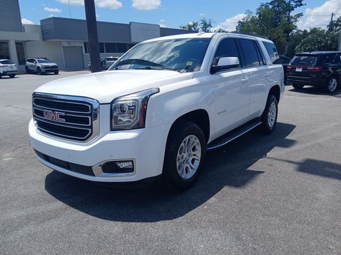 Used 2017 GMC Yukon SLE w/ Convenience Package RWD image 1