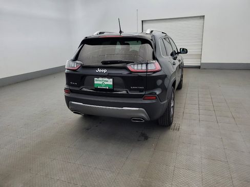 Used 2019 Jeep Cherokee Limited AWD/4WD image 7