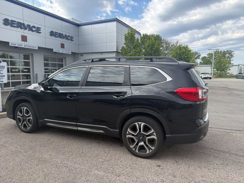 Certified 2024 Subaru Ascent Limited w/ Technology Package AWD/4WD image 9