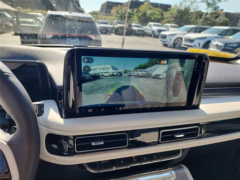 New 2026 Lincoln Aviator 2WD image 34