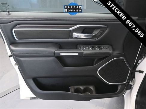 Used 2025 RAM 1500 Laramie image 13