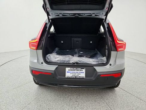 New 2026 Volvo XC40 B5 Plus w/ Protection Package Premier AWD/4WD image 15