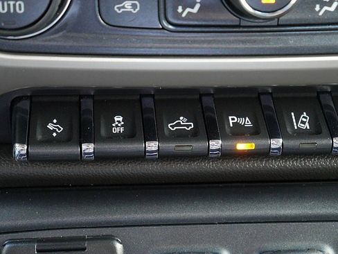 Used 2017 GMC Sierra 3500 Denali w/ Duramax Plus Package image 40