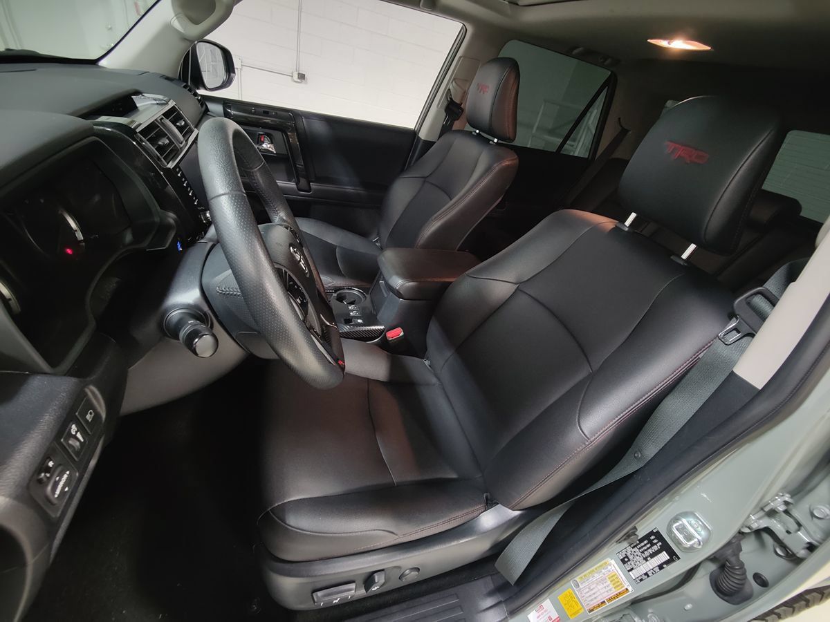 Used 2022 Toyota 4Runner TRD Off-Road Premium AWD/4WD image 34