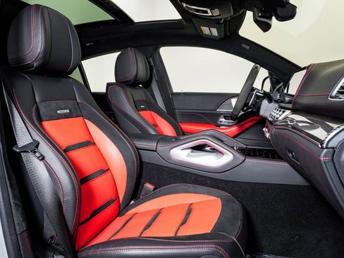 Used 2024 Mercedes-Benz GLE 63 AMG S image 15