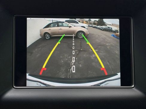 Used 2019 Jeep Grand Cherokee Laredo image 26