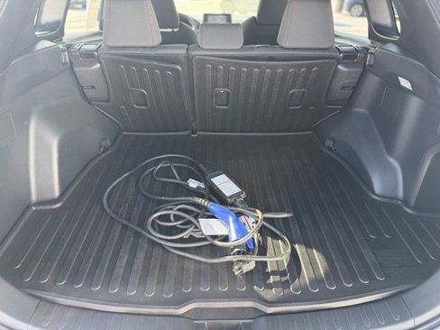 Used 2021 Toyota RAV4 SE w/ Weather & Moonroof Package image 17