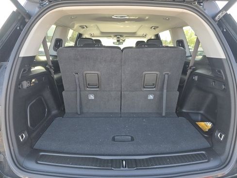 Used 2022 Jeep Grand Cherokee L Limited image 13