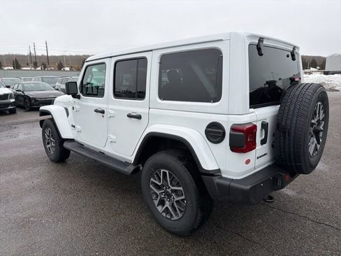 New 2026 Jeep Wrangler Sahara image 5