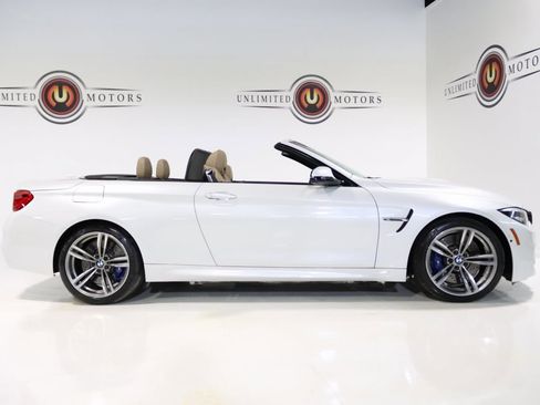 Used 2018 BMW M4 Convertible image 37
