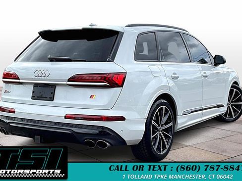 Used 2021 Audi SQ7 Premium Plus w/ Driver Assistance Package image 2