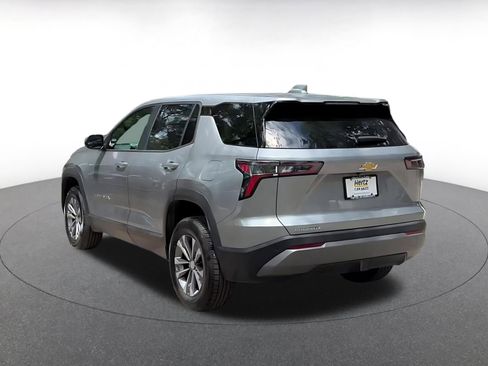Used 2025 Chevrolet Equinox LT FWD image 11