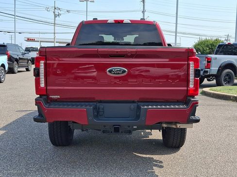 New 2026 Ford F250 XLT w/ XLT Premium Package AWD/4WD image 5