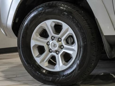 Used 2021 Toyota 4Runner SR5 Premium AWD/4WD image 82