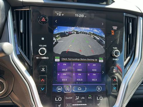 Certified 2022 Subaru Outback Limited image 16