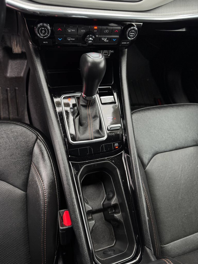 Used 2022 Jeep Compass Limited AWD/4WD image 21