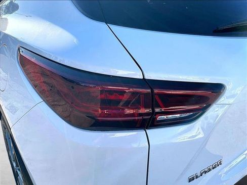 Certified 2024 Chevrolet Blazer LT image 28