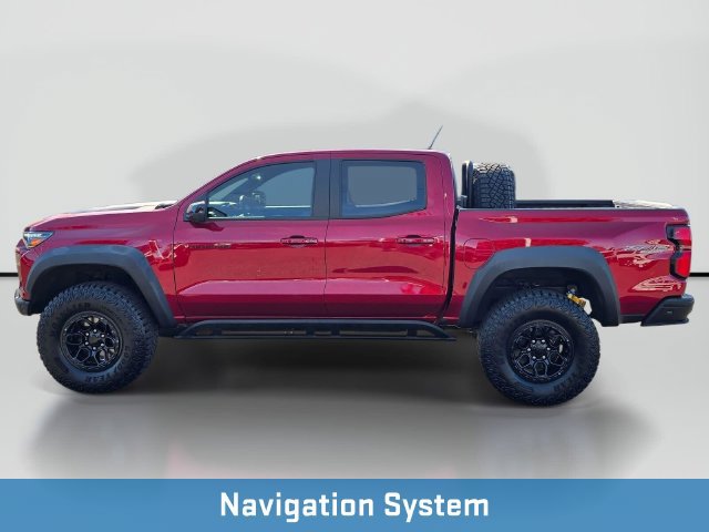 Used 2024 Chevrolet Colorado ZR2 w/ ZR2 Bison Edition AWD/4WD image 2