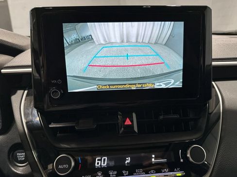 Used 2025 Toyota Corolla Cross LE w/ Moonroof Package AWD/4WD image 11