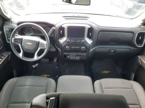 Used 2020 Chevrolet Silverado 1500 LT w/ Trailering Package image 13